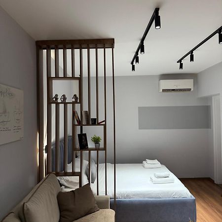 4Seasonsgea , Studio Apartment In Heart Of 티라나 외부 사진